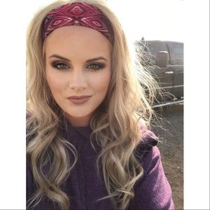 Meet your Posher, Julia